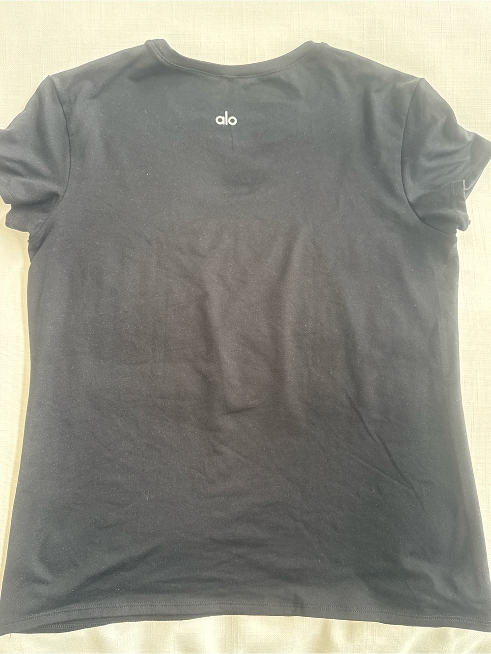 ALO Yoga Men’s Black Short Sleeve Crew Tee